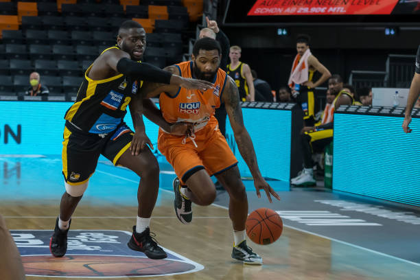 范乔丹单节 范乔丹单节