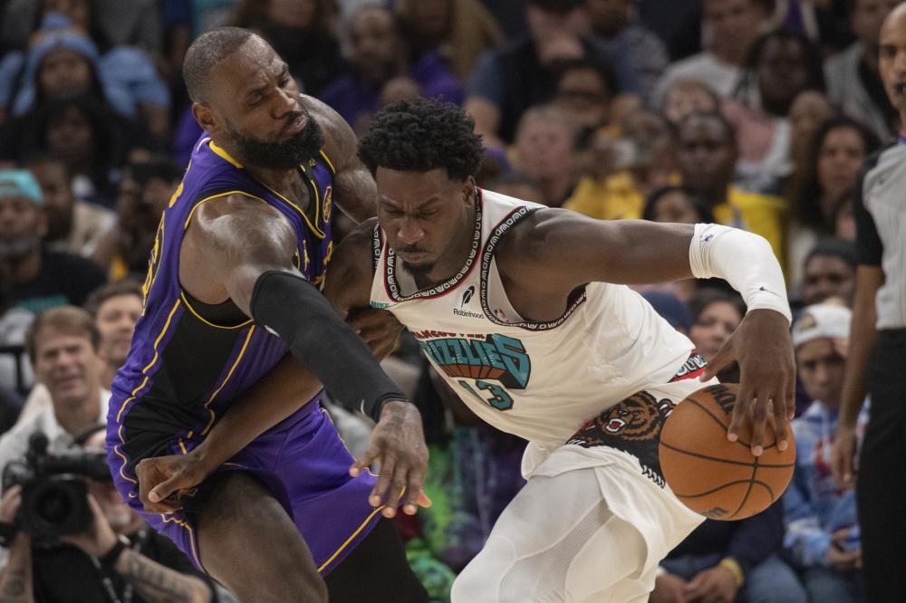 持续雕琢自 持续雕琢自