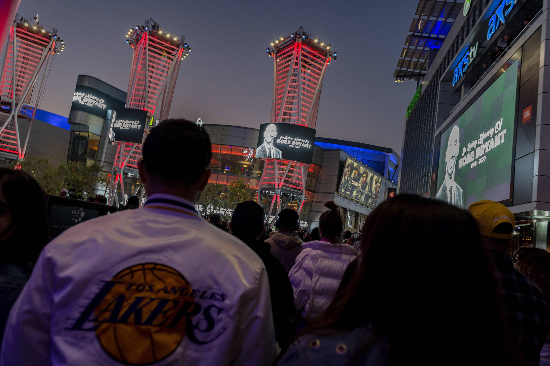 后却在以团 后却在以团