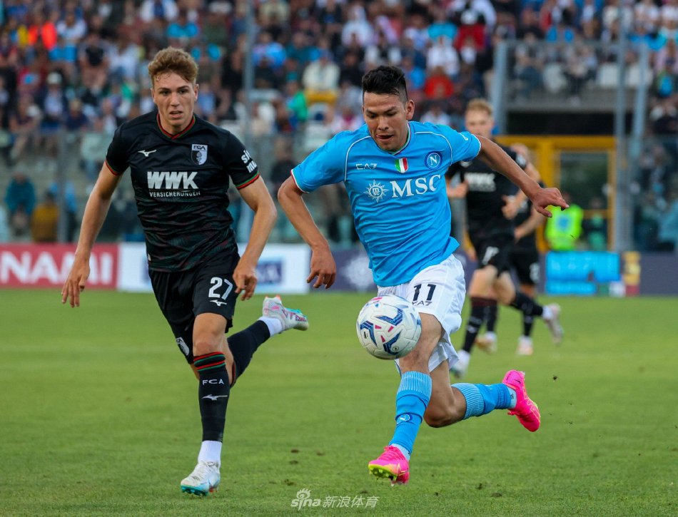 的小组赛中 的小组赛中